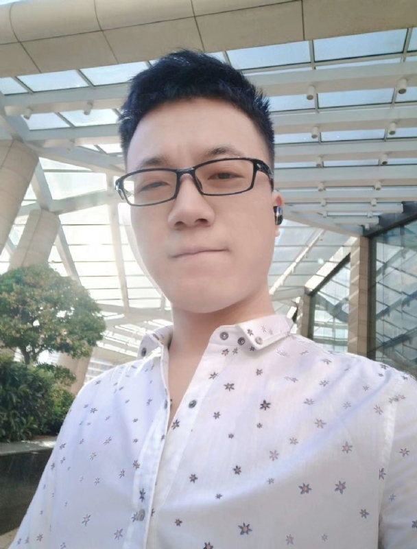 你是人间四月天的第一张照片--吕梁王婆说媒